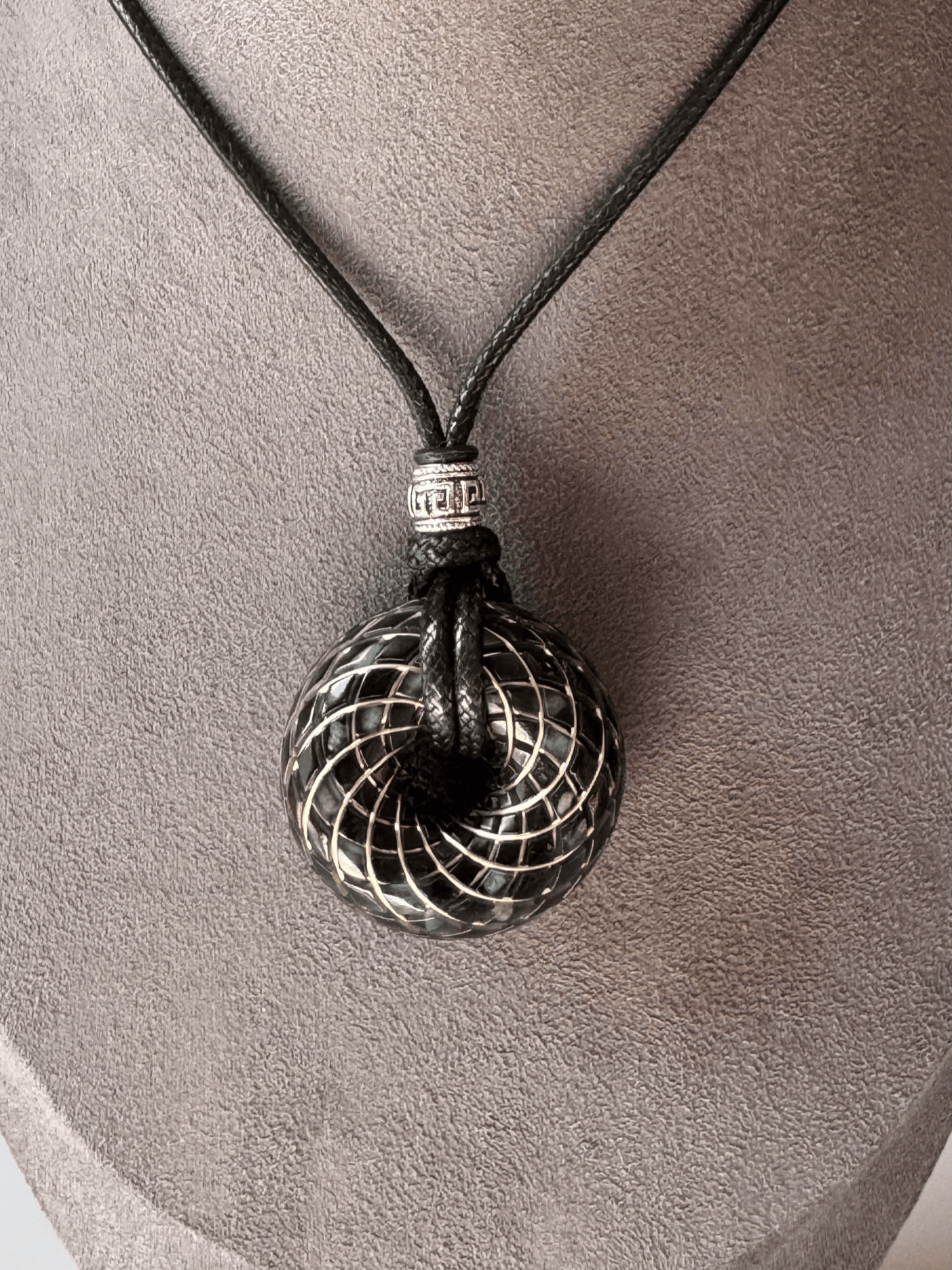 Handmade Rodin Coil Torus Orgonite Pendant Quartz Crystal necklace