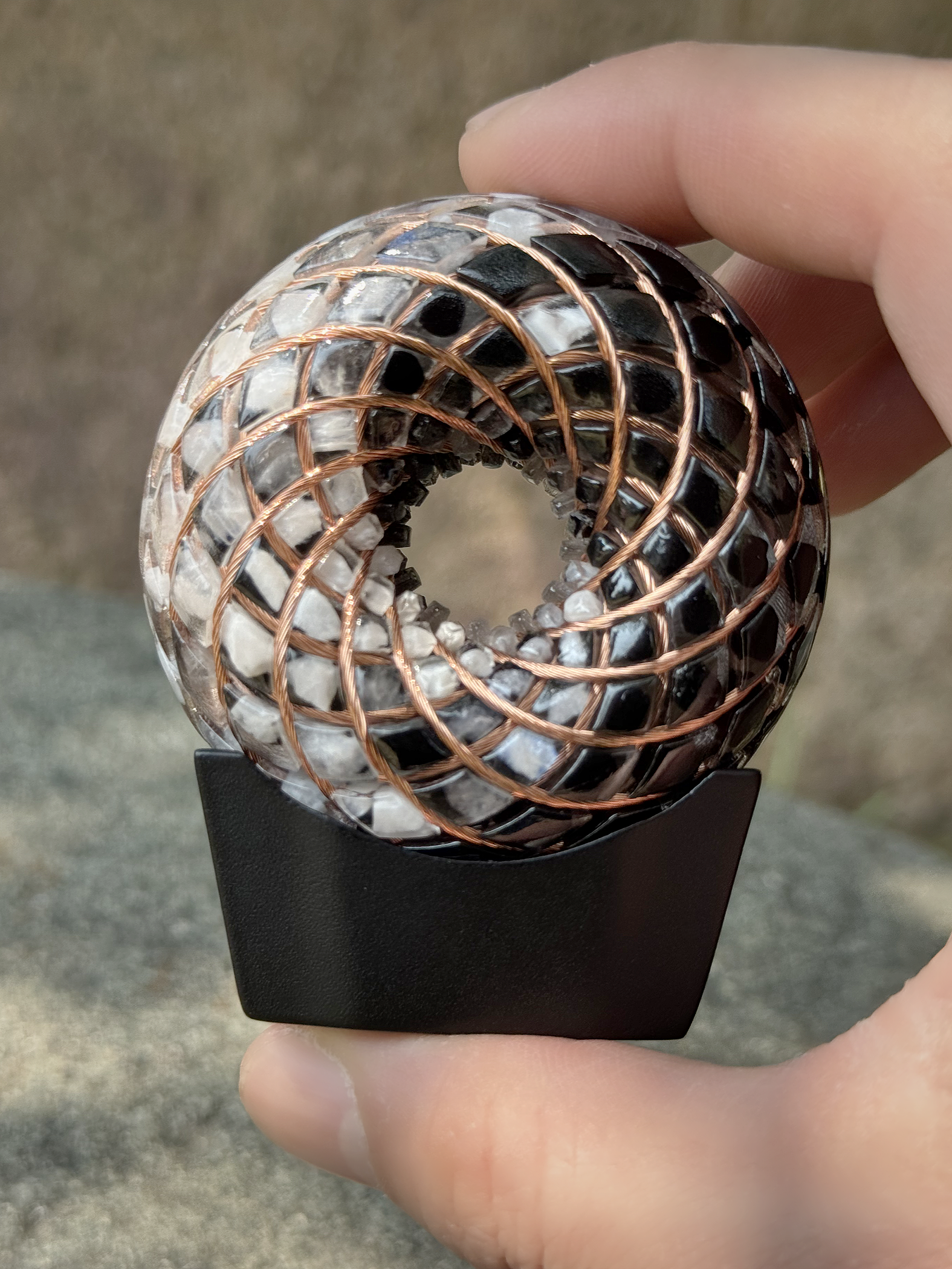 Taiji-yinyang 2.36inches Handmade Rodin Coil Torus Pemf Generator