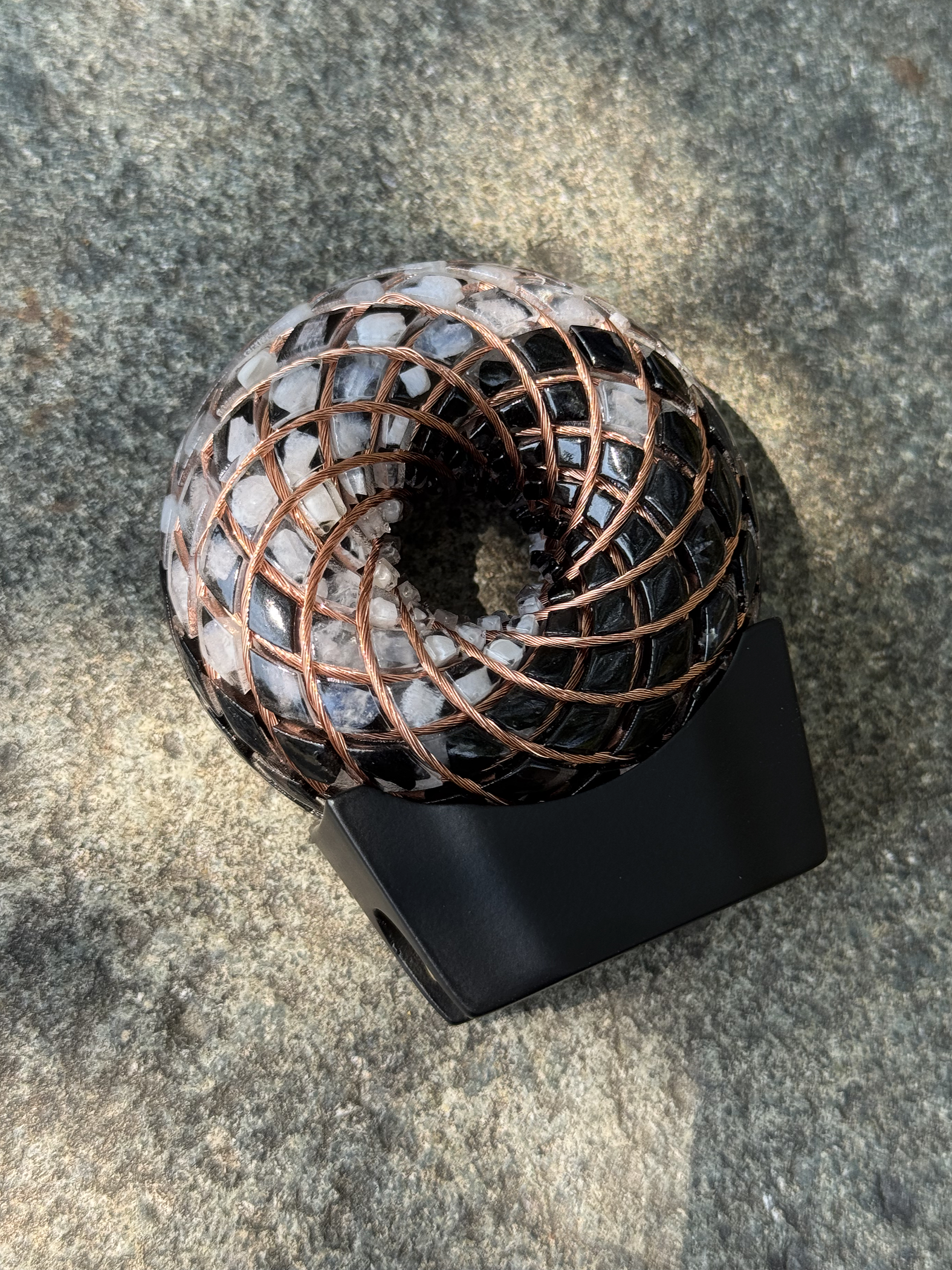 Taiji-yinyang 2.36inches Handmade Rodin Coil Torus Pemf Generator
